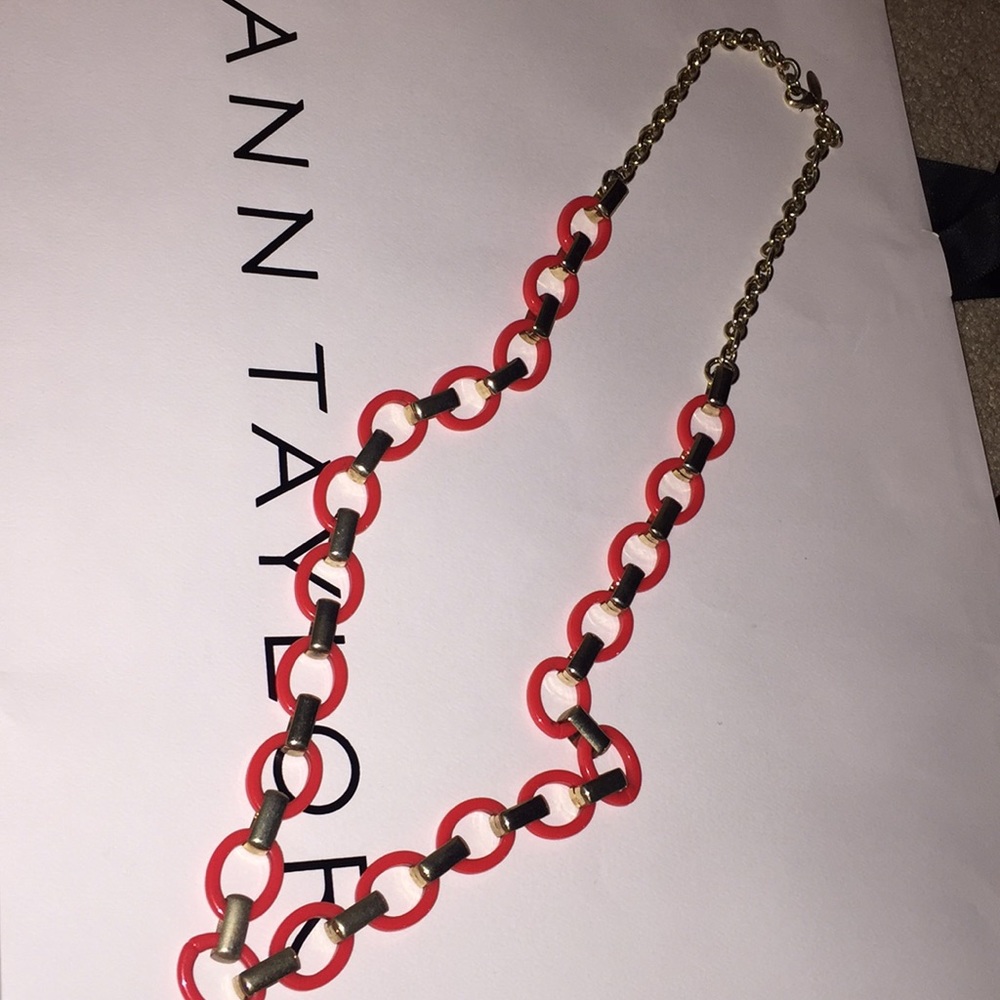 Long Ann Taylor Orange 🍊 chain link necklace